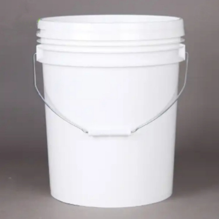 Plastic Buckets Are Multi-purpose & Durable